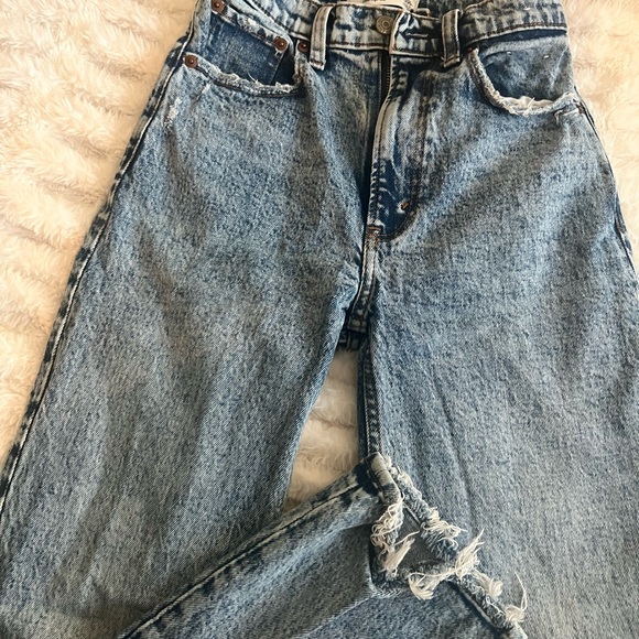 Abercrombie and fitch never worn jeans - Picture 2 of 3